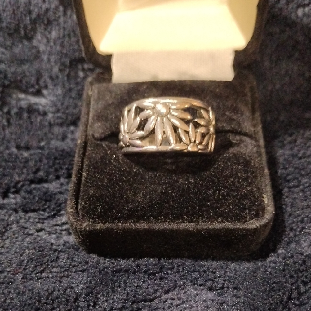Floral Silver Ring